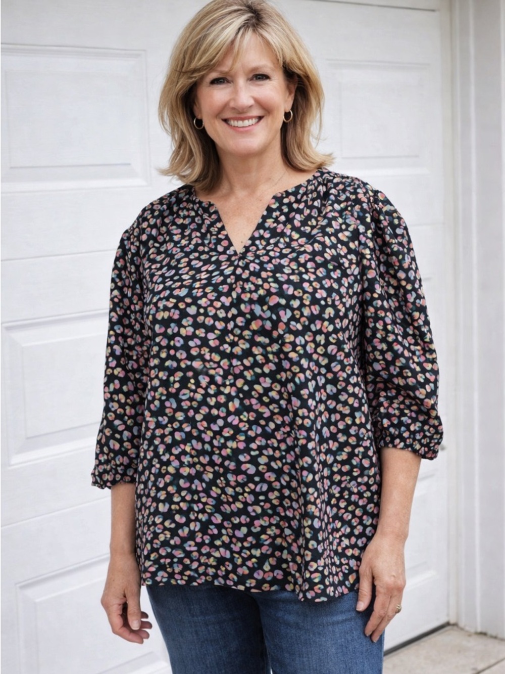 Doe & Rae Women's 1x MultiColor confetti V-neck Blouse